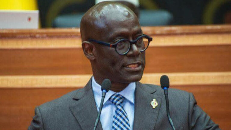 Gestion publique : échange tendu entre Thierno Alassane Sall et Cheikh Tidiane Dièye à l’Assemblée
